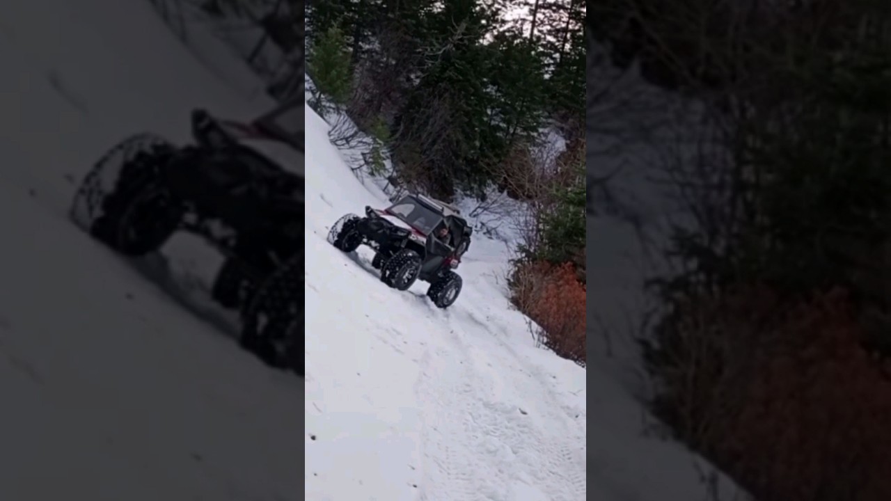 snow wheeling in the PNW on a sidehill with a side by side 