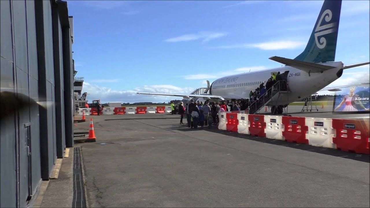 Air New Zealand last Boeing 737 300 Farewell Tour - YouTube