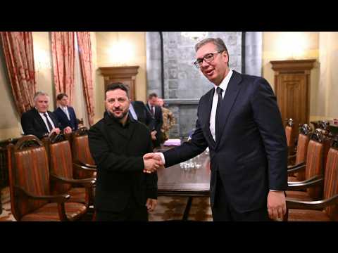Обговорили євроінтеграцію та атаки росії: Зеленський зустрівся з Вучичем на Карпатському саміті
