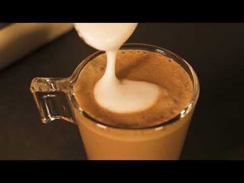 Відео: Кавоварка Ufesa CE7238 Cream (71704959)