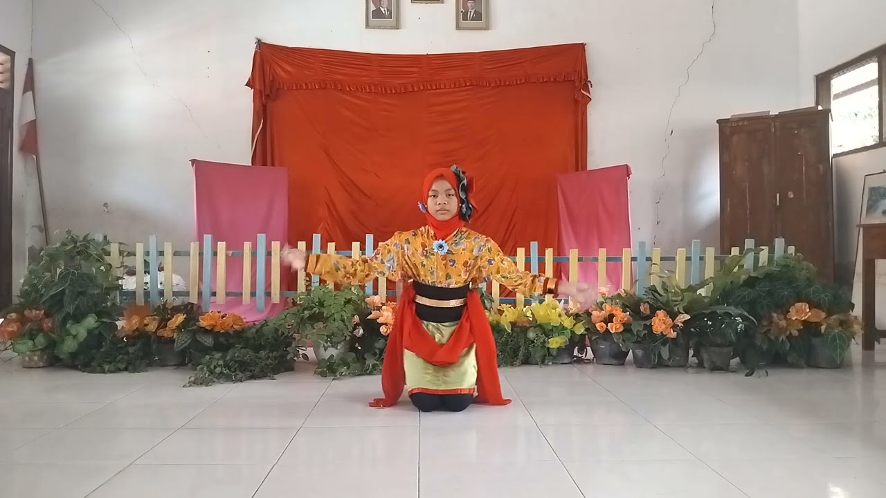 Tari Ngarojeng Betawi_Almira Laylatul Fitri_SDN 2 Karangwaluh