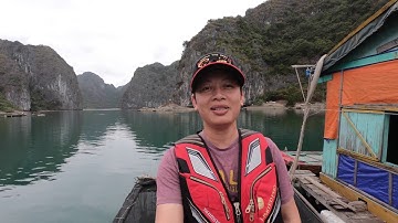 Câu cá trên vịnh Lan Hạ - Đảo Cát Bà