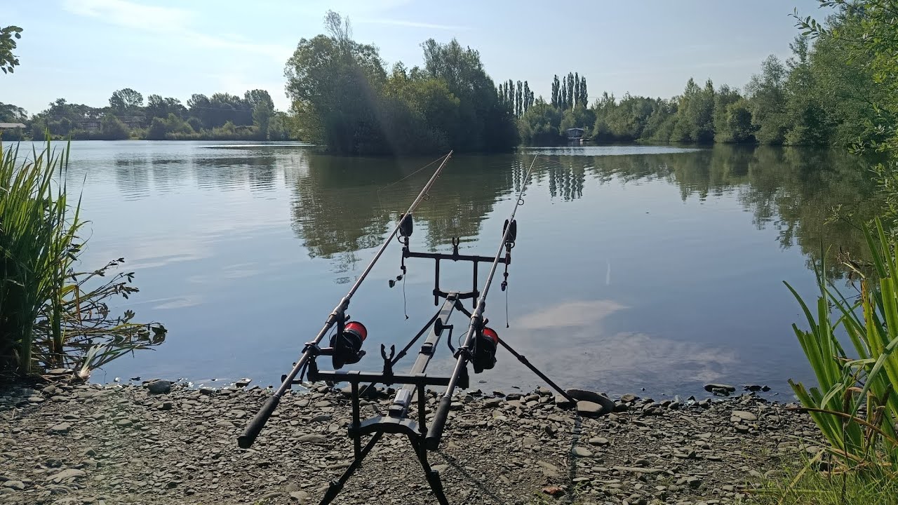 Výprava-Medvědí jezero,lov kaprů na těžkém místě.