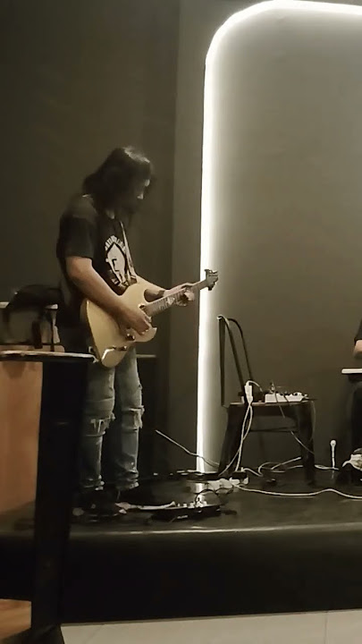 bis kota solo guitar cover by Doc