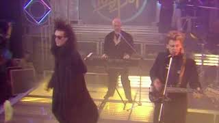 Dead Or Alive - You Spin Me Round (Totp 1985)