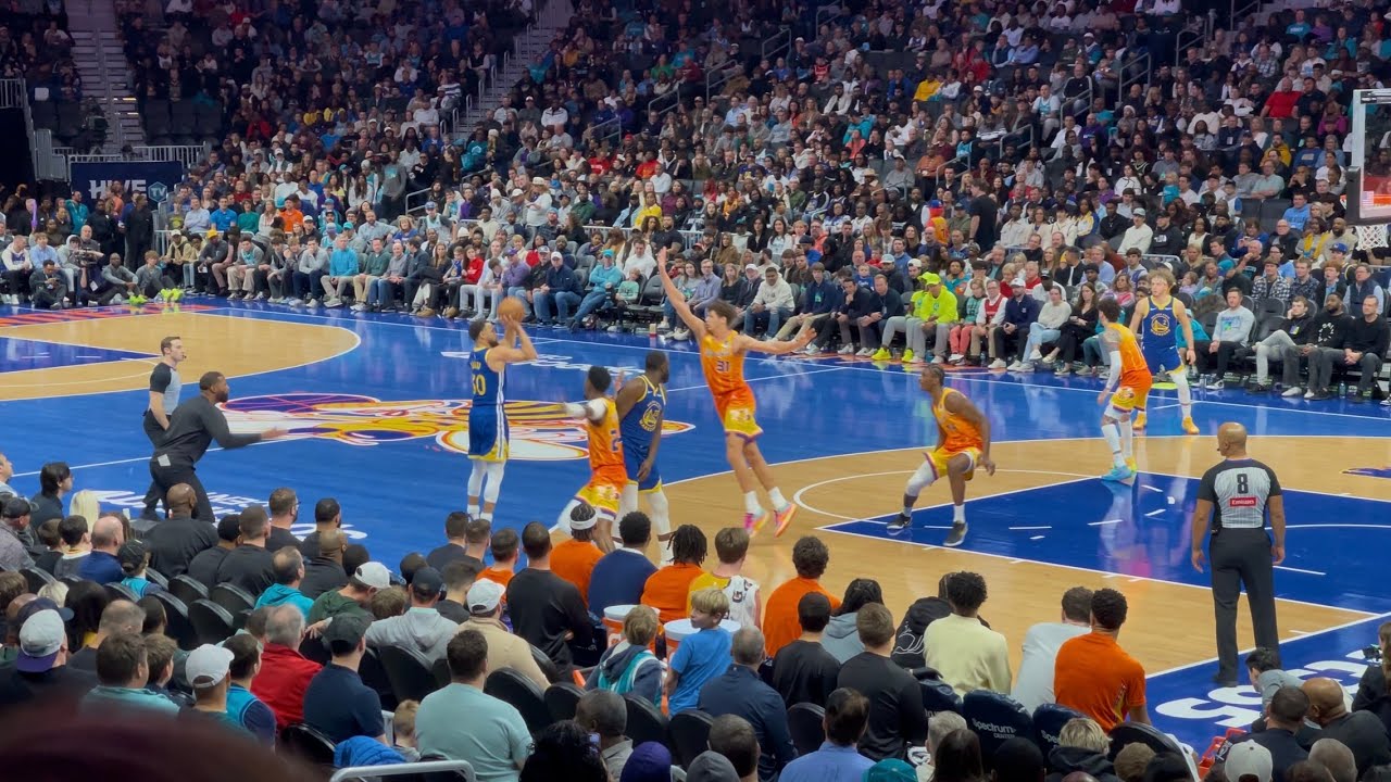 Stephen Curry three pointer