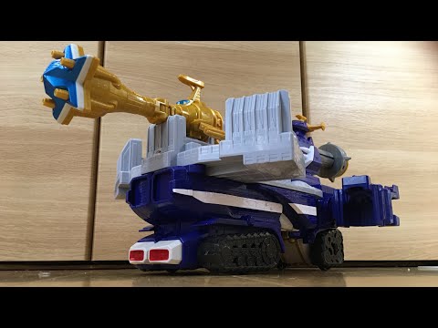 キュウレンジャー DXオリオンバトラー 宇宙戦隊キュウレンジャー】オリオンバトラー！ - YouTube