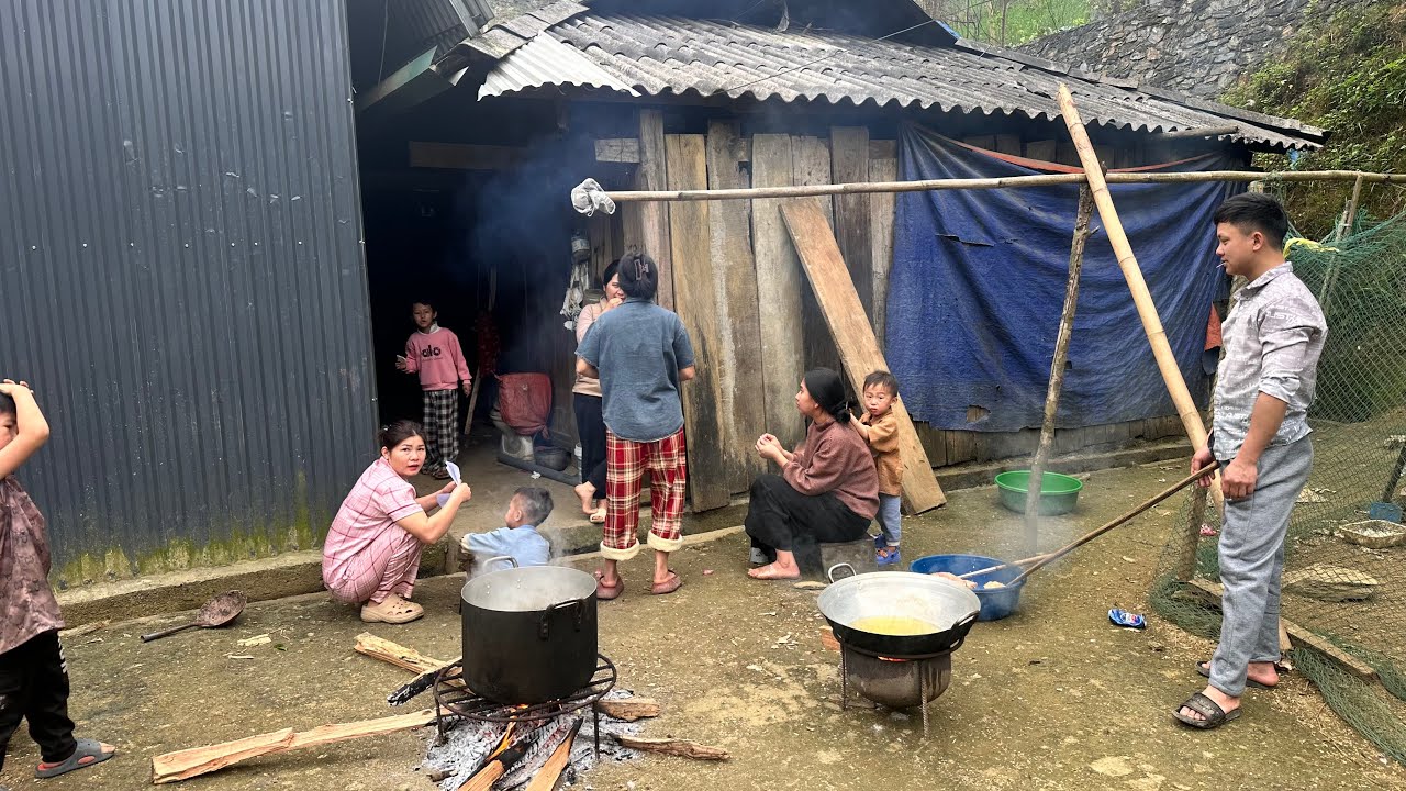 Вернувшись в дом моих бабушки и дедушки по материнской линии в Као Банге, чтобы отпраздновать Тет...