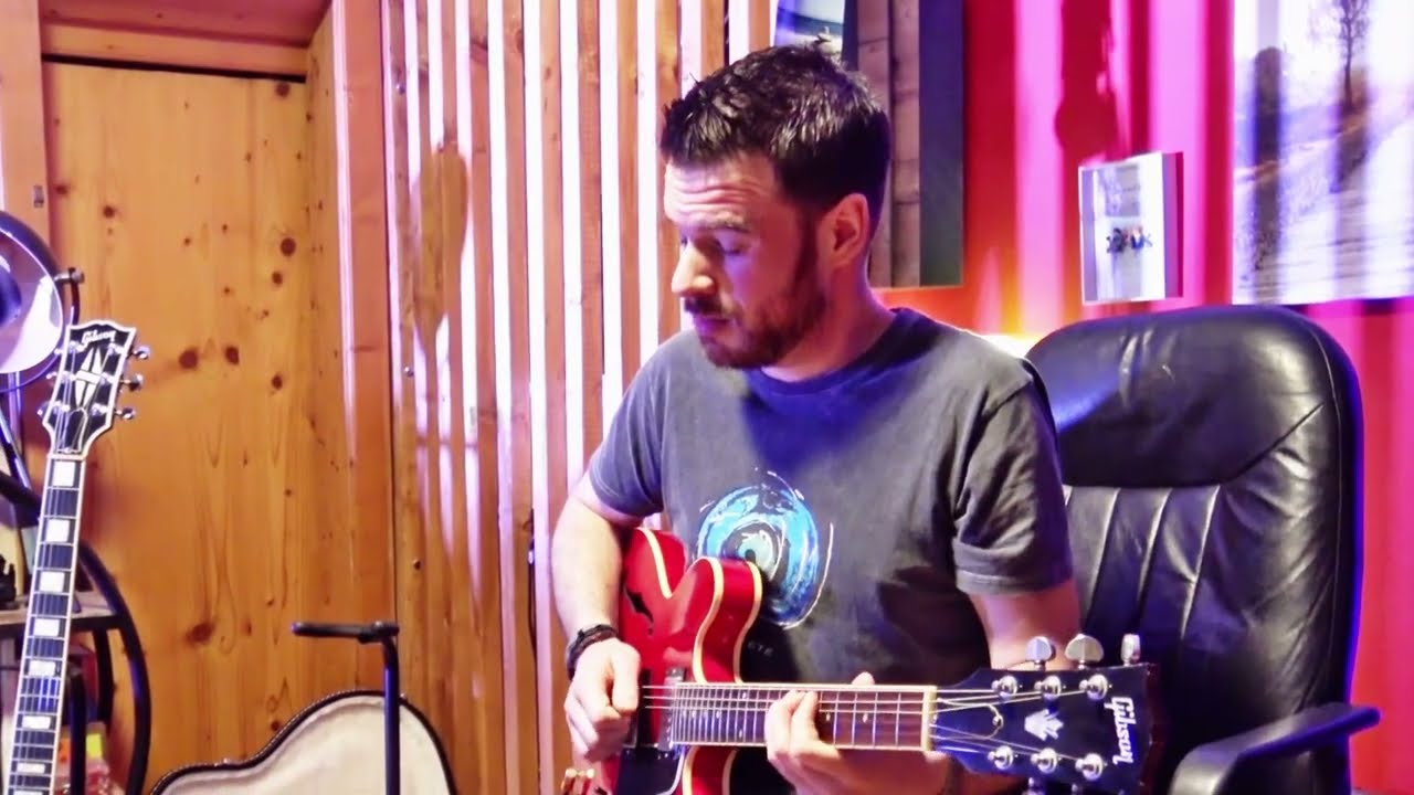 G I B S O N 335 vs G I B S O N Midtown - Ben Sullivan