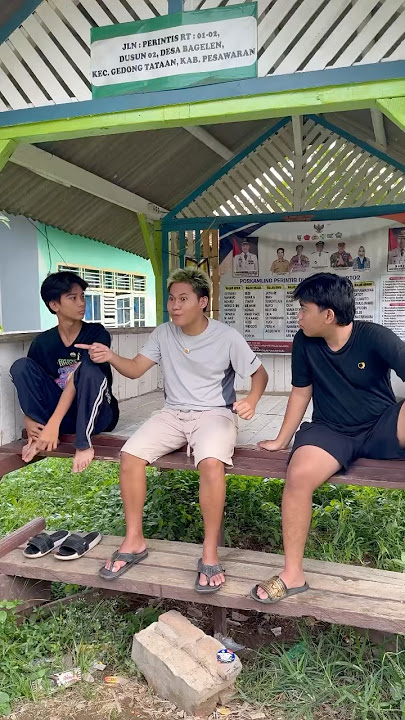 Kalian kalo lagi nongkrong suka ngeledekin orang lewat gini juga ga #shorts #lucu #kocak