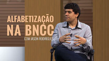 O que a Constituição fala sobre a alfabetização?