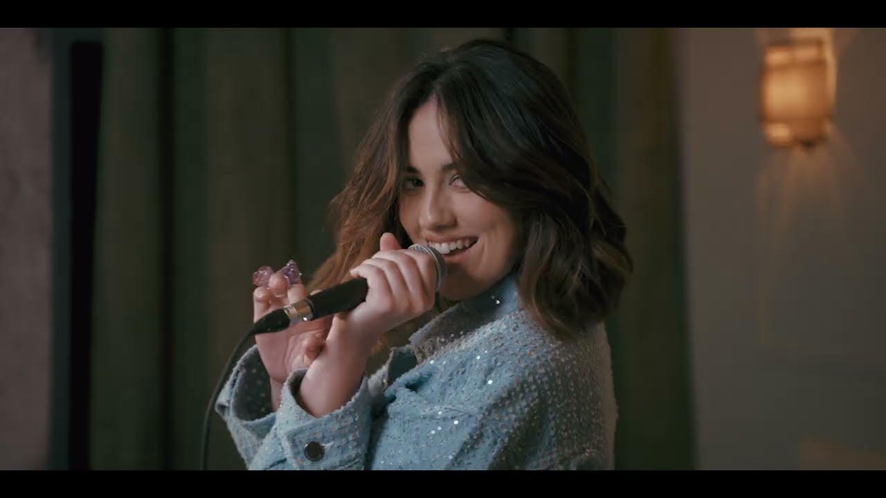 Músicos 18 Lucía Gago - Hacerlo Bien (Videoclip Oficial)
