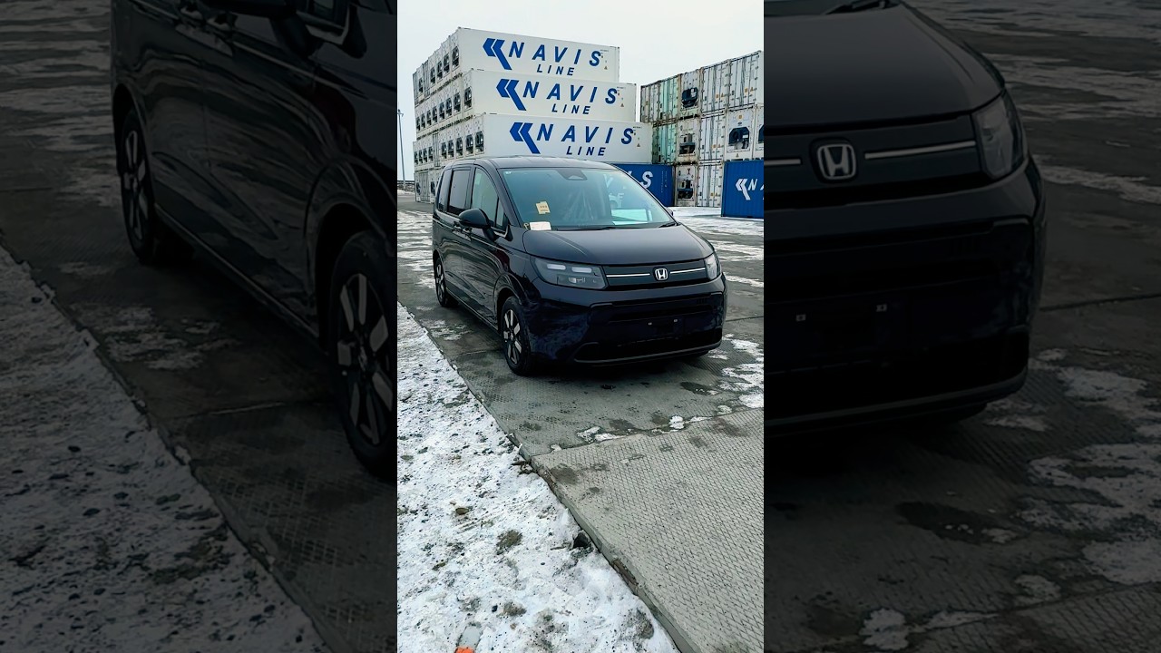 Новая HONDA FREED AIR EX 2025 из Японии 