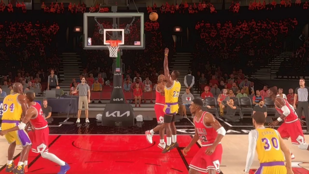 Lebron James shorts turns into a "MINI SKIRT" after his spin move🤣