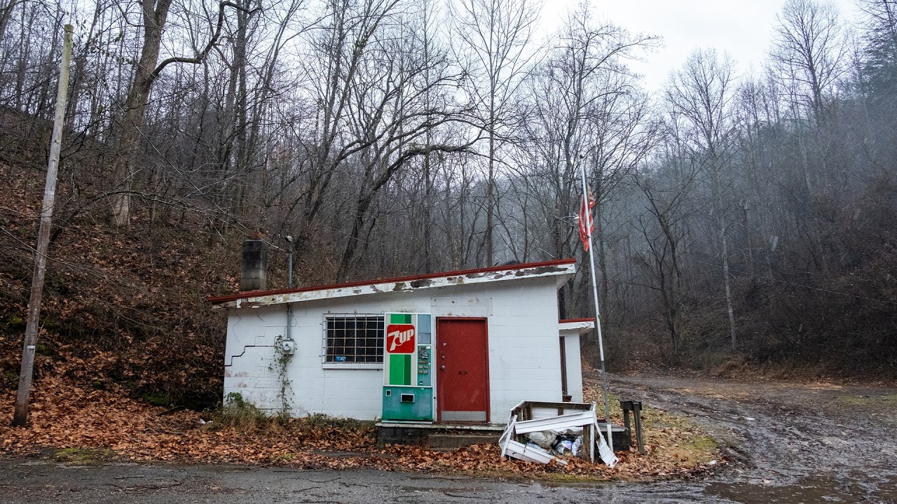 Getting Lost Along The Back Roads of Western Kentucky