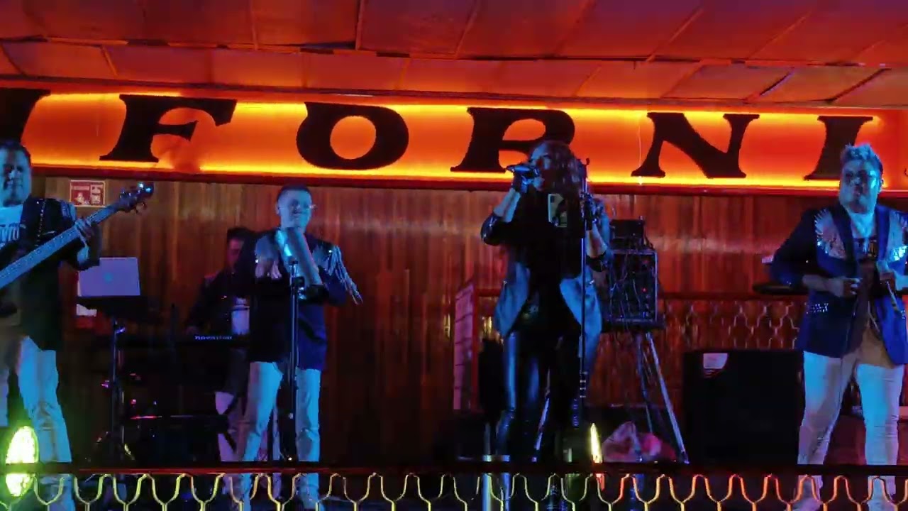 América Ávila El Nuevo Ritmo Maravilla Cosas Bonitas En Salón California Dancing Club 