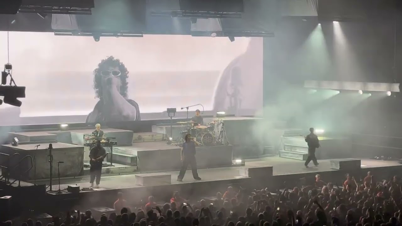 Come out to LA - (Live at Motorpoint Arena Nottingham) - Don Broco 02/12/2025