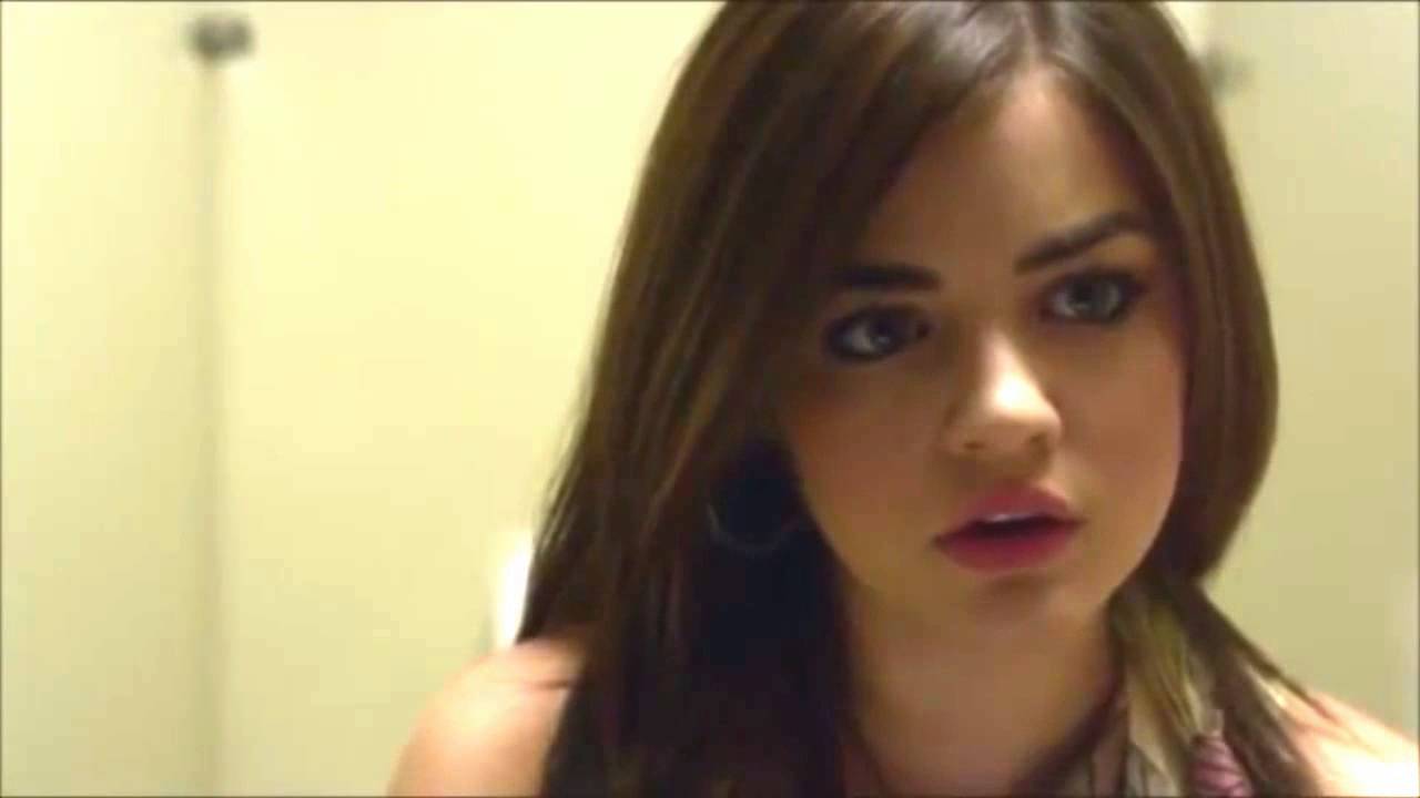 aria montgomery fight song