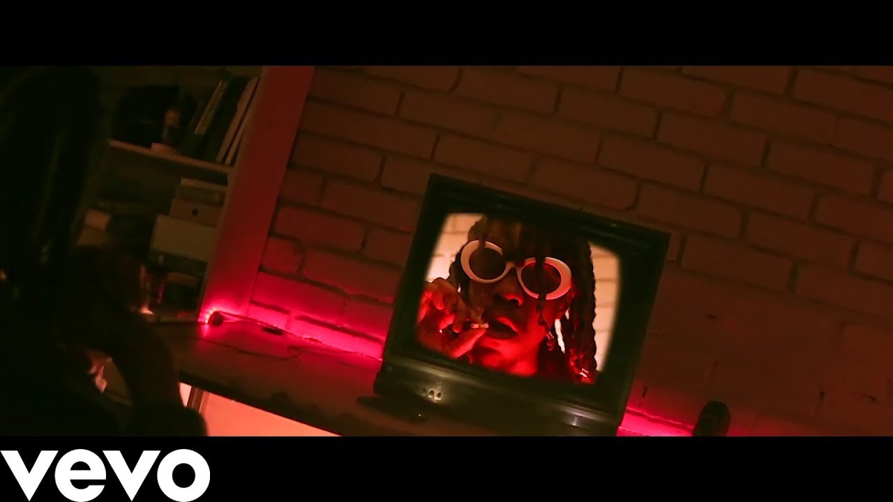 TiaN - Tell Me (Official Music Video)