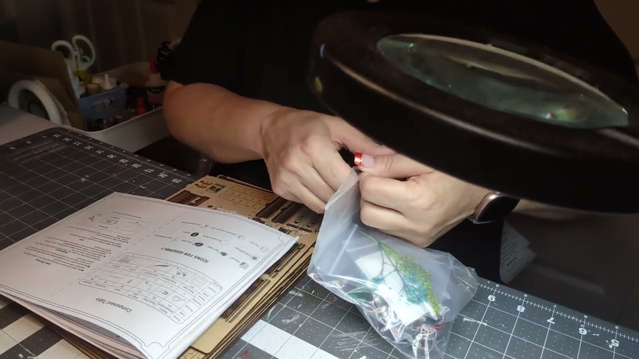 Key Tracking Book Nook Part 1