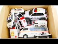 『救急車＆警察車両』のミニカーたちが走る走る！緊急出動。サイレン音あり☆