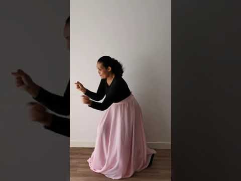 Pray for me ( praise dance) - by Thokoza