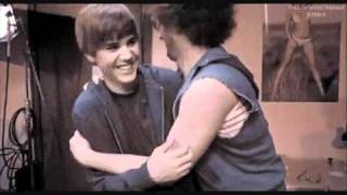 Justin Bieber - This Is Why Im Hot