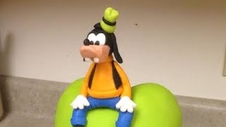Minigames With Mickey Mouse &amp; Goofy: Playing Goofy's Cake At Chuck E. Cheese Copperfield TX 🎂