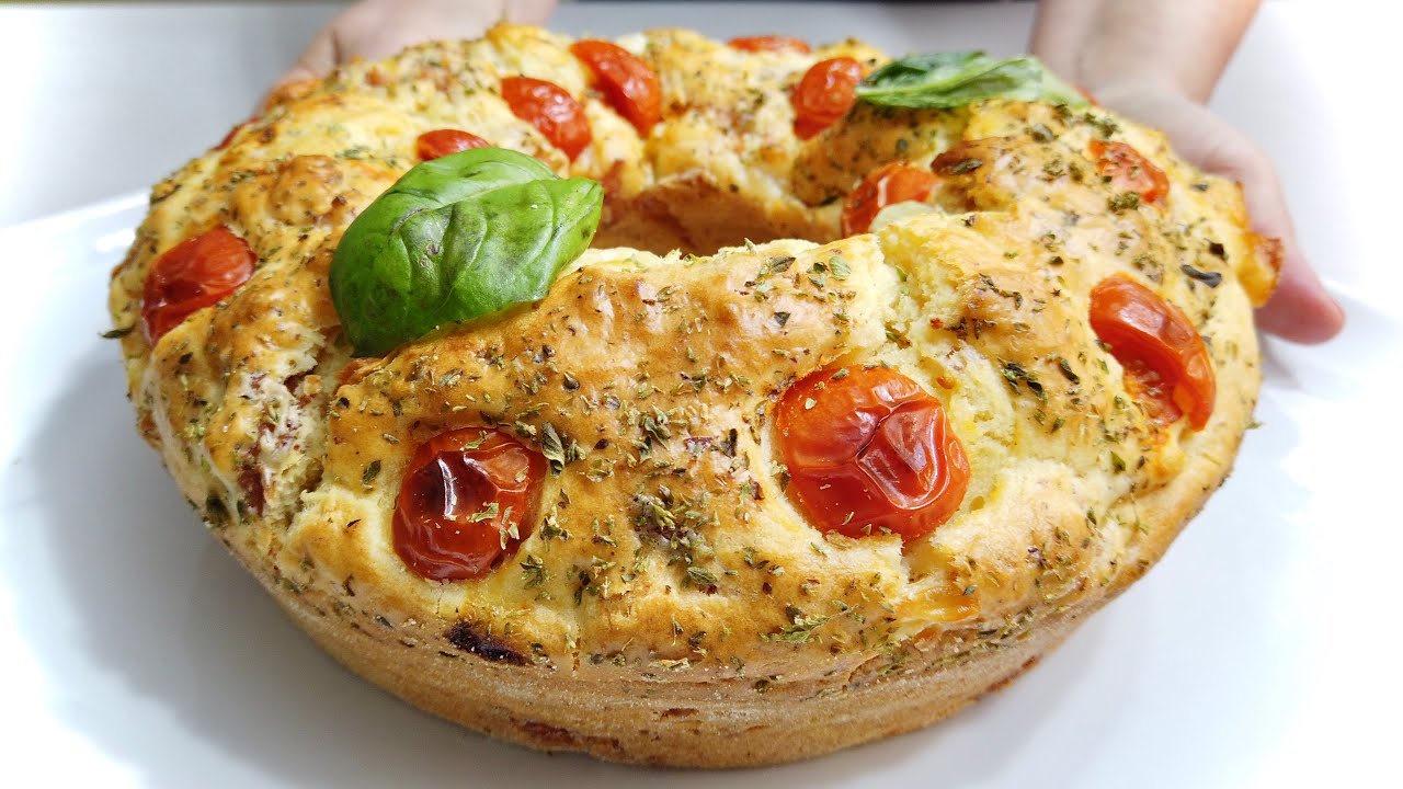 CIAMBELLA SOFFICISSIMA ALLA MEDITERRANEA IN 5 MINUTI 🍅 ricetta veloce 🍅 SOFT SALTED DUNUT