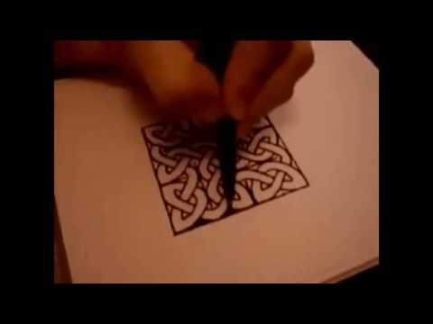 شاهد هذا الرسام الموهوب 