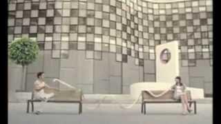 Frozz Permen Dingin Menyegarkan Versi Tangan (2011)