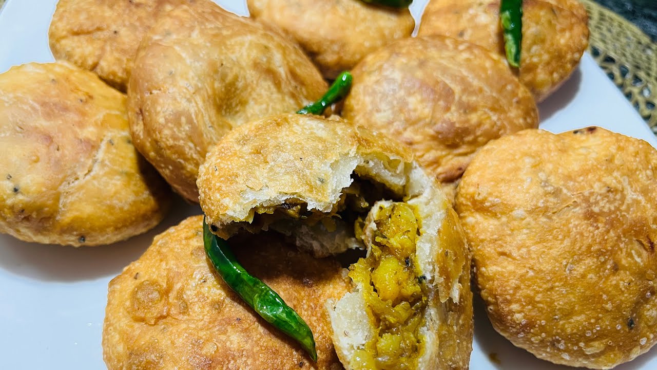 Pyaaz Ki Kachori | जोधपुर की प्रसिद्ध प्याज़ वाली कचौड़ी |Halwai Style Crispy Pyaz ki Khasta Kachori