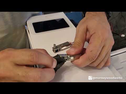 Replacing the White Ink Stirring Motor on the xTool Apparel Printer