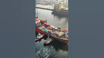 ⛴ Почему корабли не тонут?