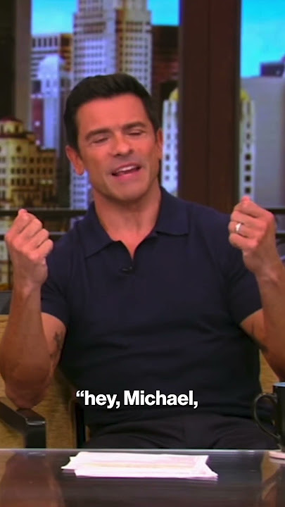 Mark Consuelos & Kelly Ripa's Sons Pulled out Knives To Protect Themselves From Landscapers #shorts