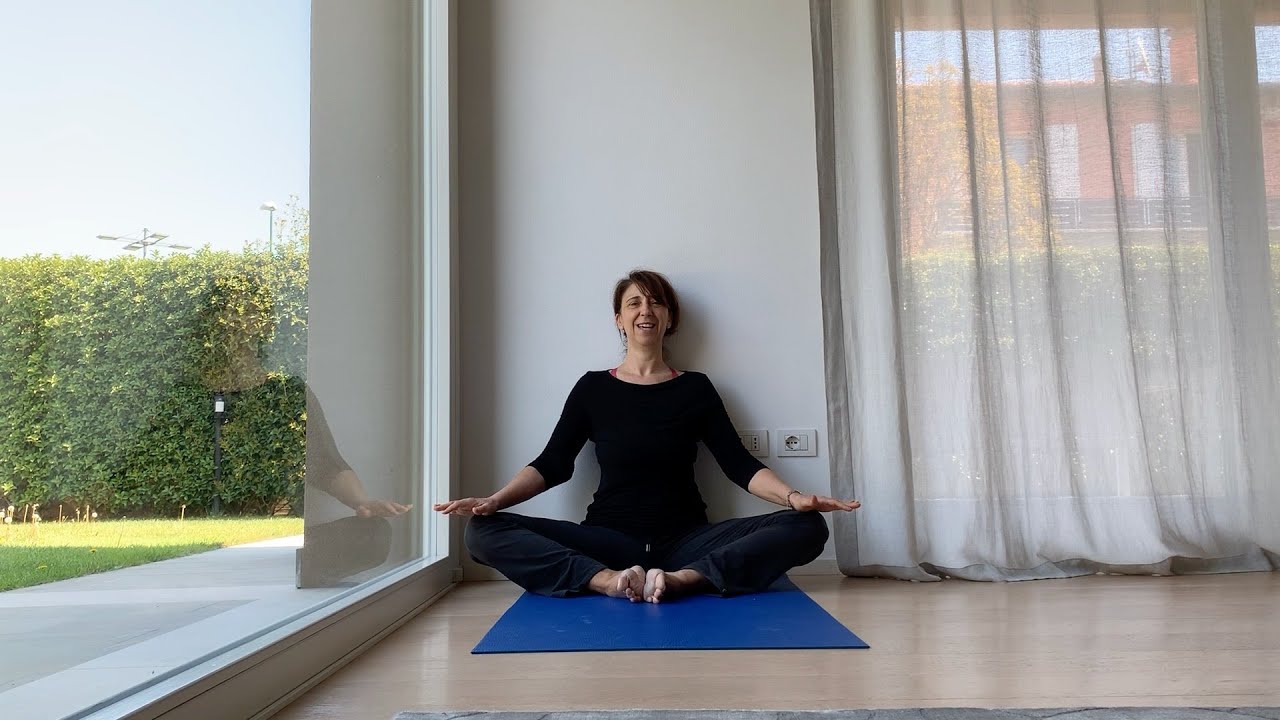 Ginnastica posturale: esercizi alla parete