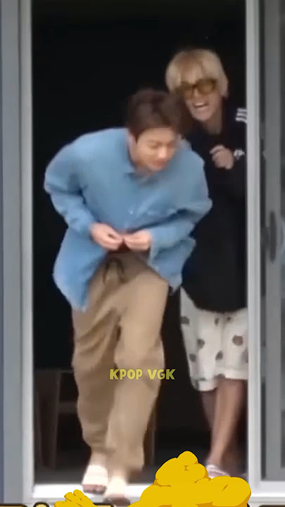 The Way Taehyung Wake Up Jungkook From Sleep 😂😯 #shorts #taehyung #jungkook