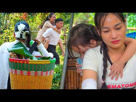 Cooking Huge Crispy Pork Leg with Fresh Grape Juice | Rural Village Cooking