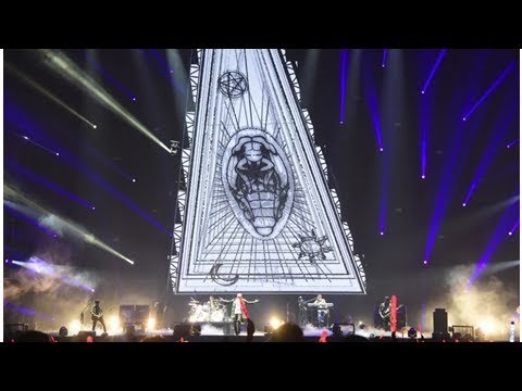 （影音）八三夭奮鬥15年終於上小巨蛋 阿妹相約解個渴 - 自由娛樂