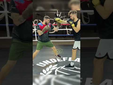 Counter attack #boxing #boxingclub #boxingcombos #boxingschool #subscribe #top #coach