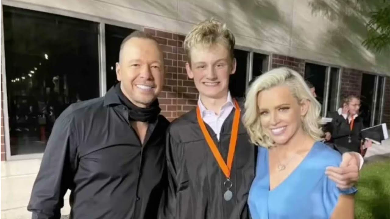 Jenny McCarthy Says Son Evan Has Joined  The Masked Singer” Crew — and He's 'Everyone's Favorite!