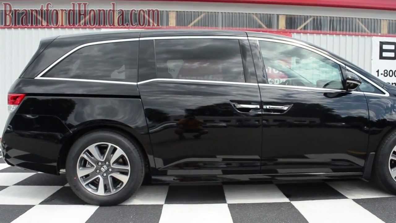 2014 Honda Odyssey: Power Sliding Doors - YouTube