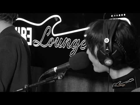 VIBE Lounge: Futuroma live