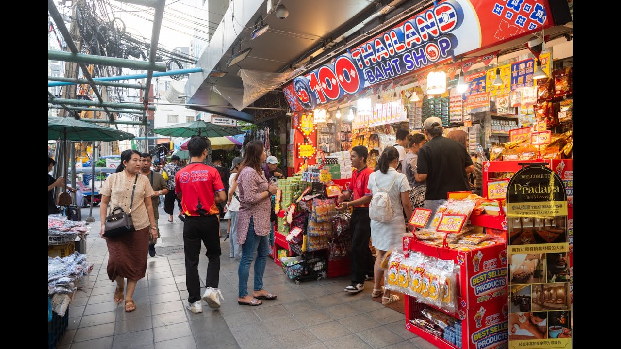 [4K] Walking tour Bangkok busy street along Phetchaburi road from Pratunam to BTS Ratchathewi