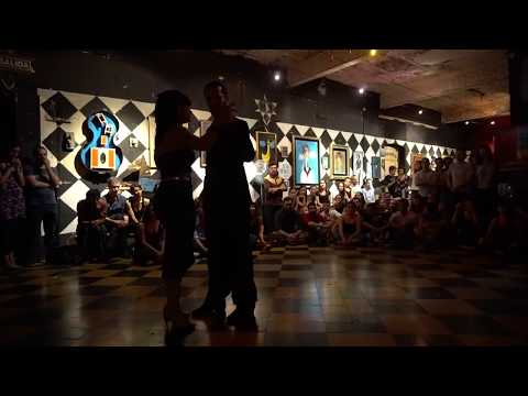 Agustina Gomez y Marco Celentano