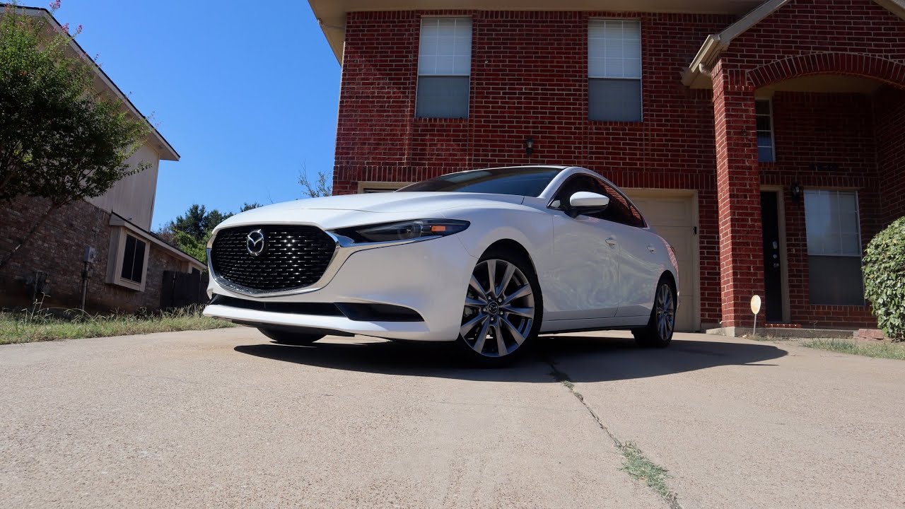 BUYING A NEW CAR AT 19 | MAZDA 3 | CAR TOUR - YouTube