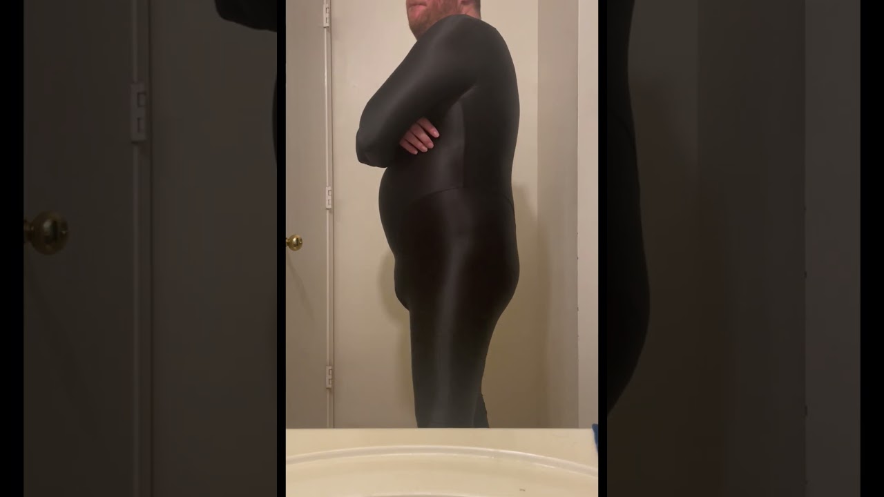 Me Displaying the Amoresy Athena in Black 