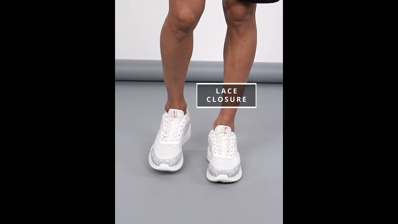 Voguish Walking Shoes