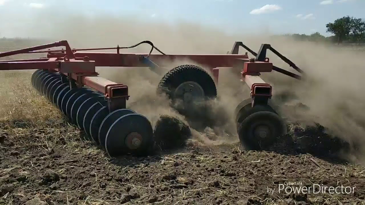 Обзор в работе лёгкой дисковой бороны БД-4А.