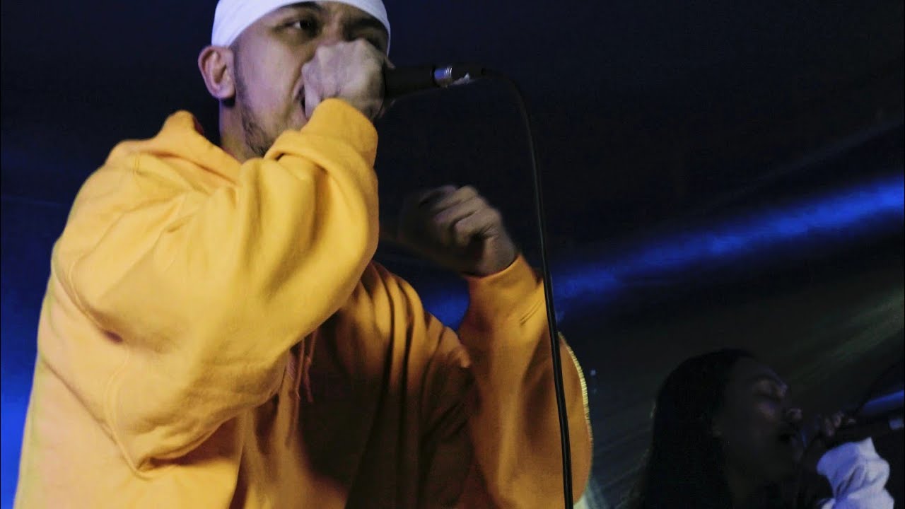 YouTubeでLoonie - "GASOLINA" feat. CLR (Official Music Video)を視聴 YouTubeでLoonie - "GASOLINA" feat. CLR (Official Music Video)を視聴